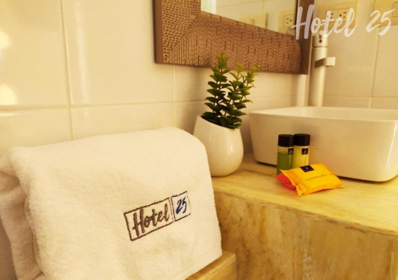 Hotel25 Monterrey Kültér fotó
