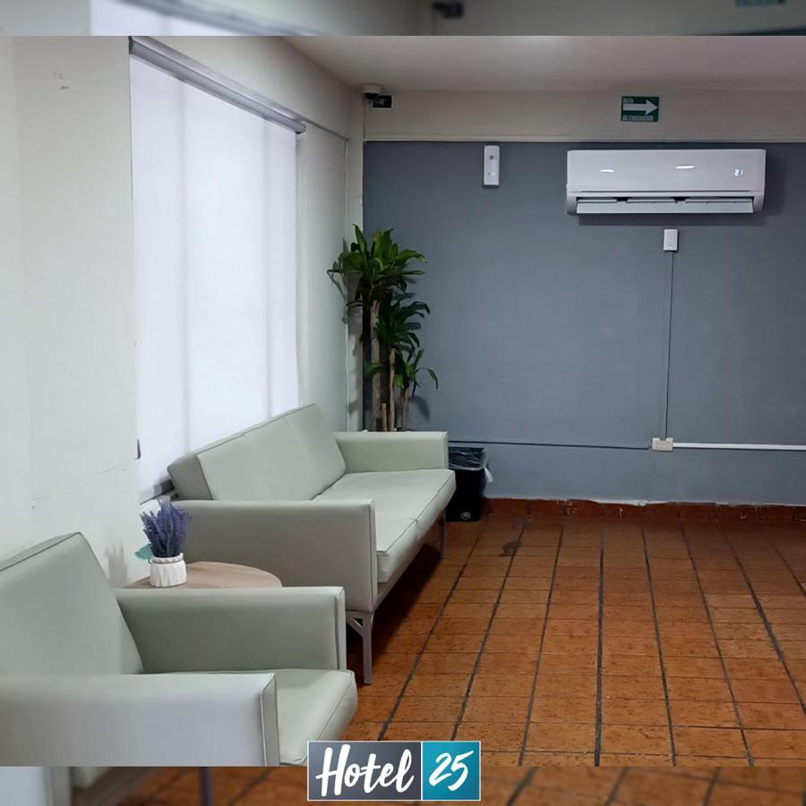 Hotel25 Monterrey Kültér fotó