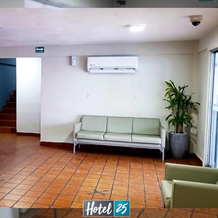 Hotel25 Monterrey Kültér fotó